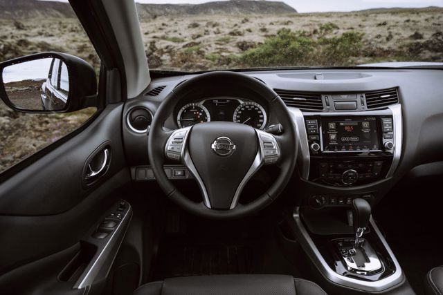 Nissan Navara / Frontier Double Cab photo 45