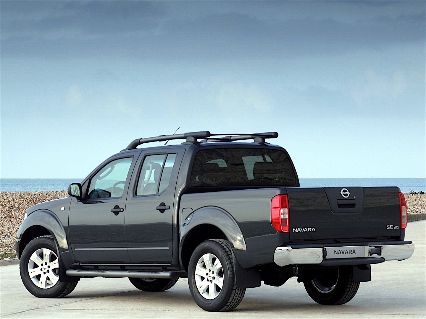 Nissan Navara / Frontier Double Cab photo 9