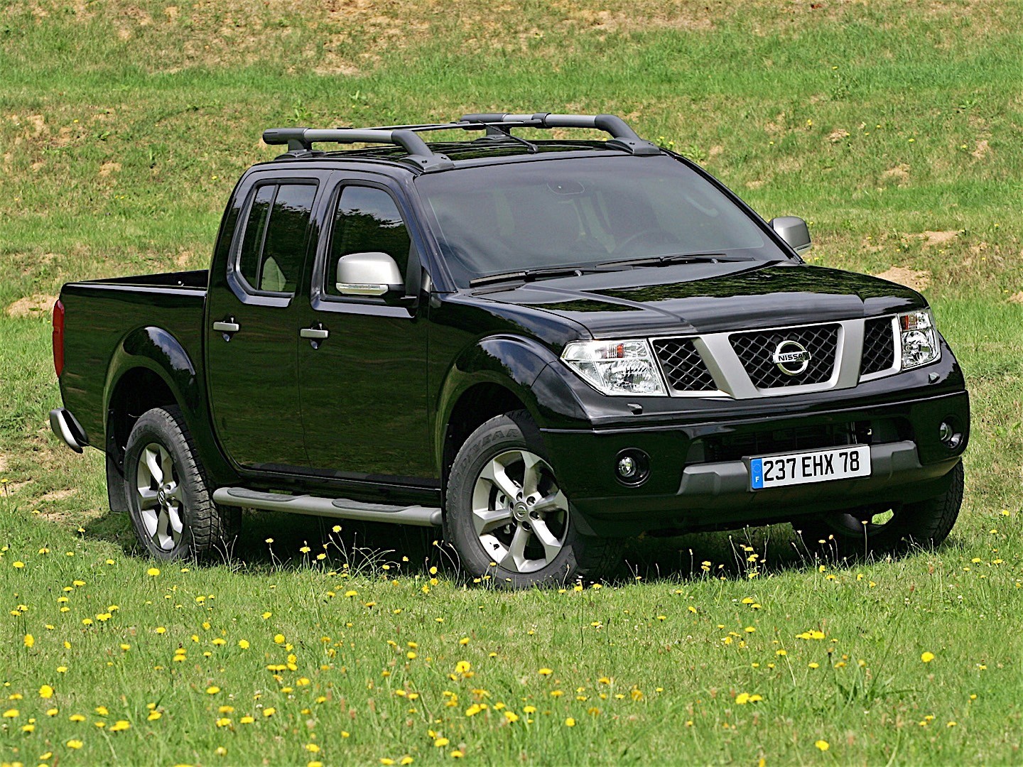 Nissan Navara / Frontier Double Cab photo 10