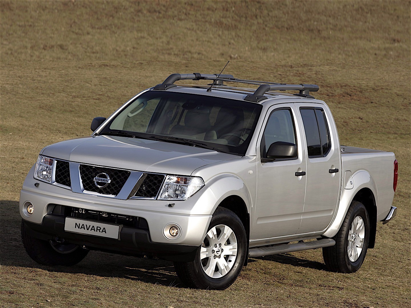 Nissan Navara / Frontier Double Cab photo 13