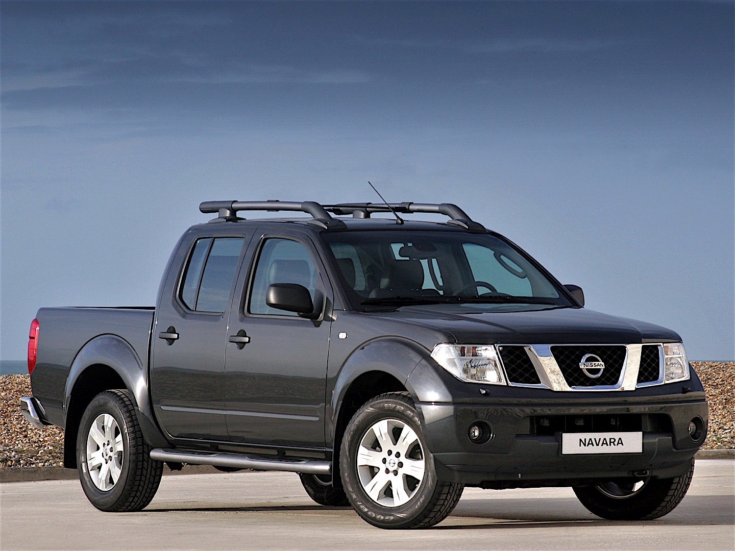 Nissan Navara / Frontier Double Cab photo 14