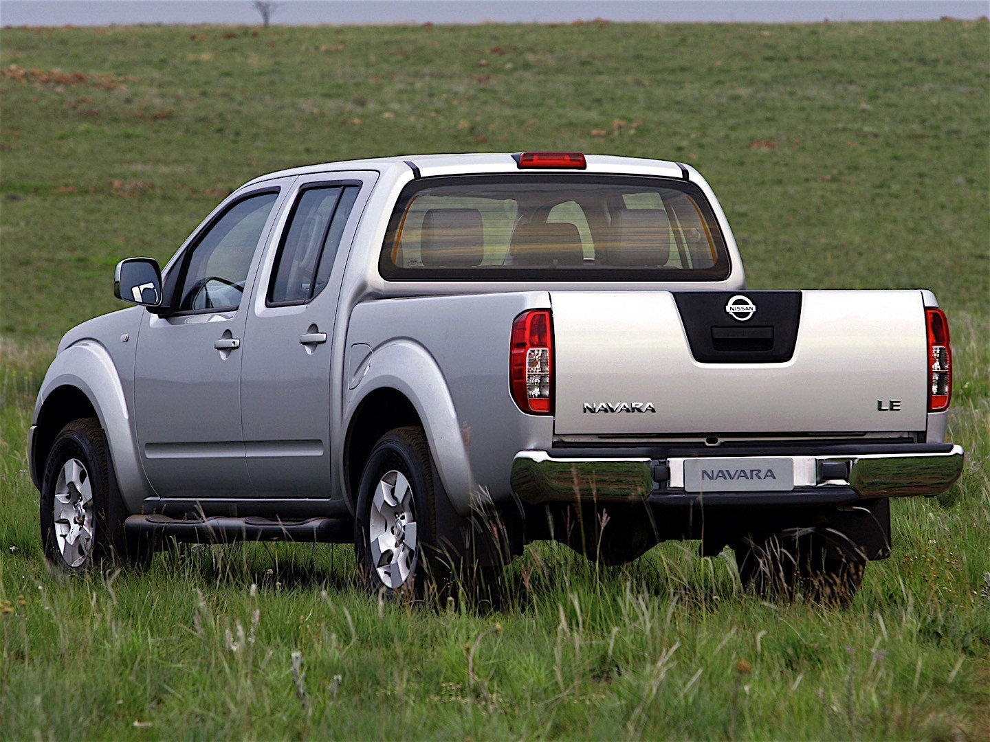 Nissan Navara / Frontier Double Cab photo 17