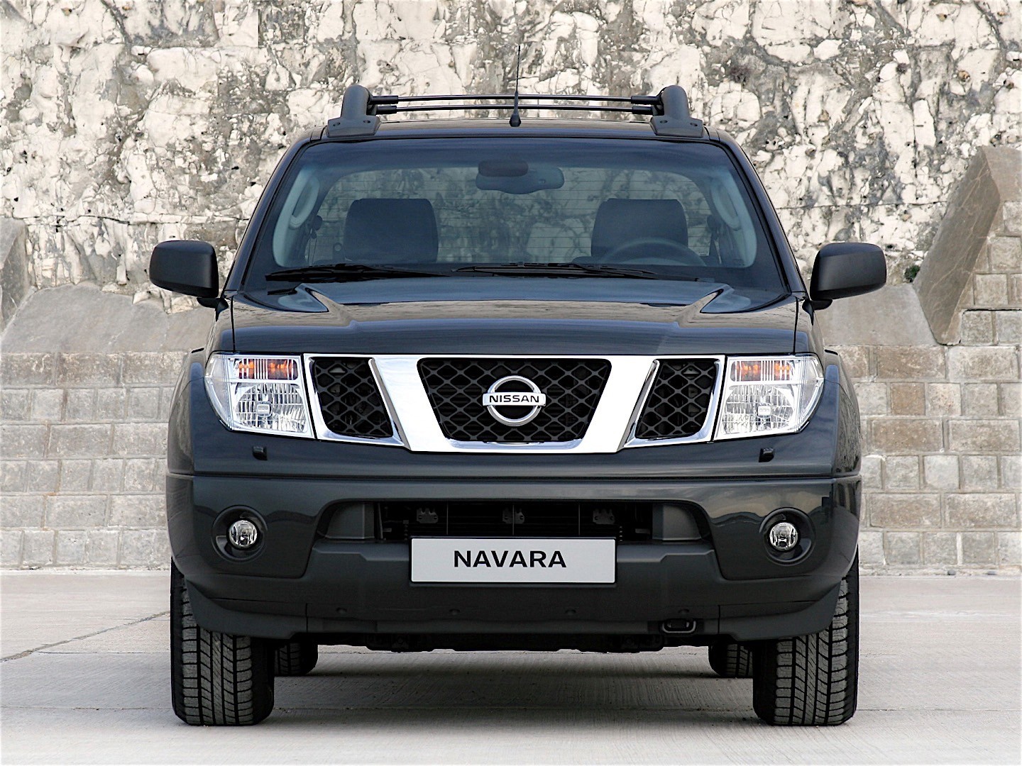 Nissan Navara / Frontier Double Cab photo 21