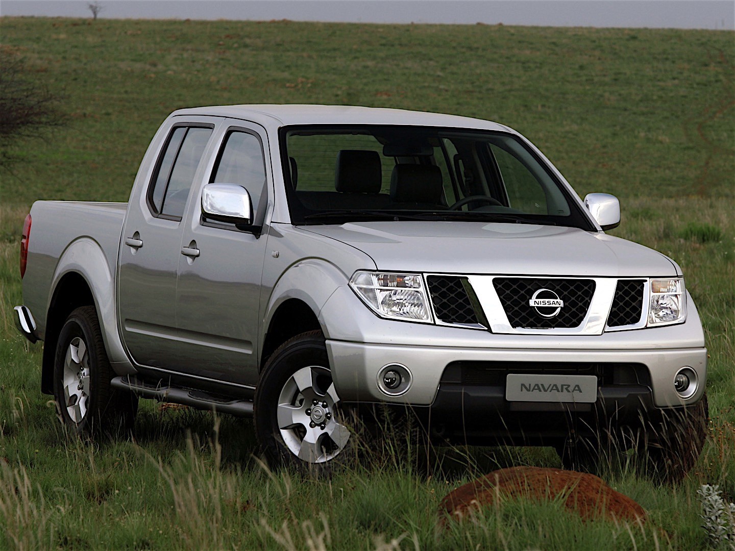 Nissan Navara / Frontier Double Cab photo 23