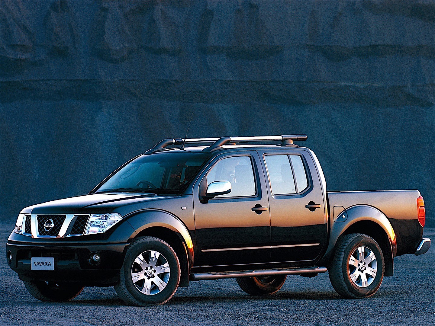 Nissan Navara / Frontier Double Cab photo 24