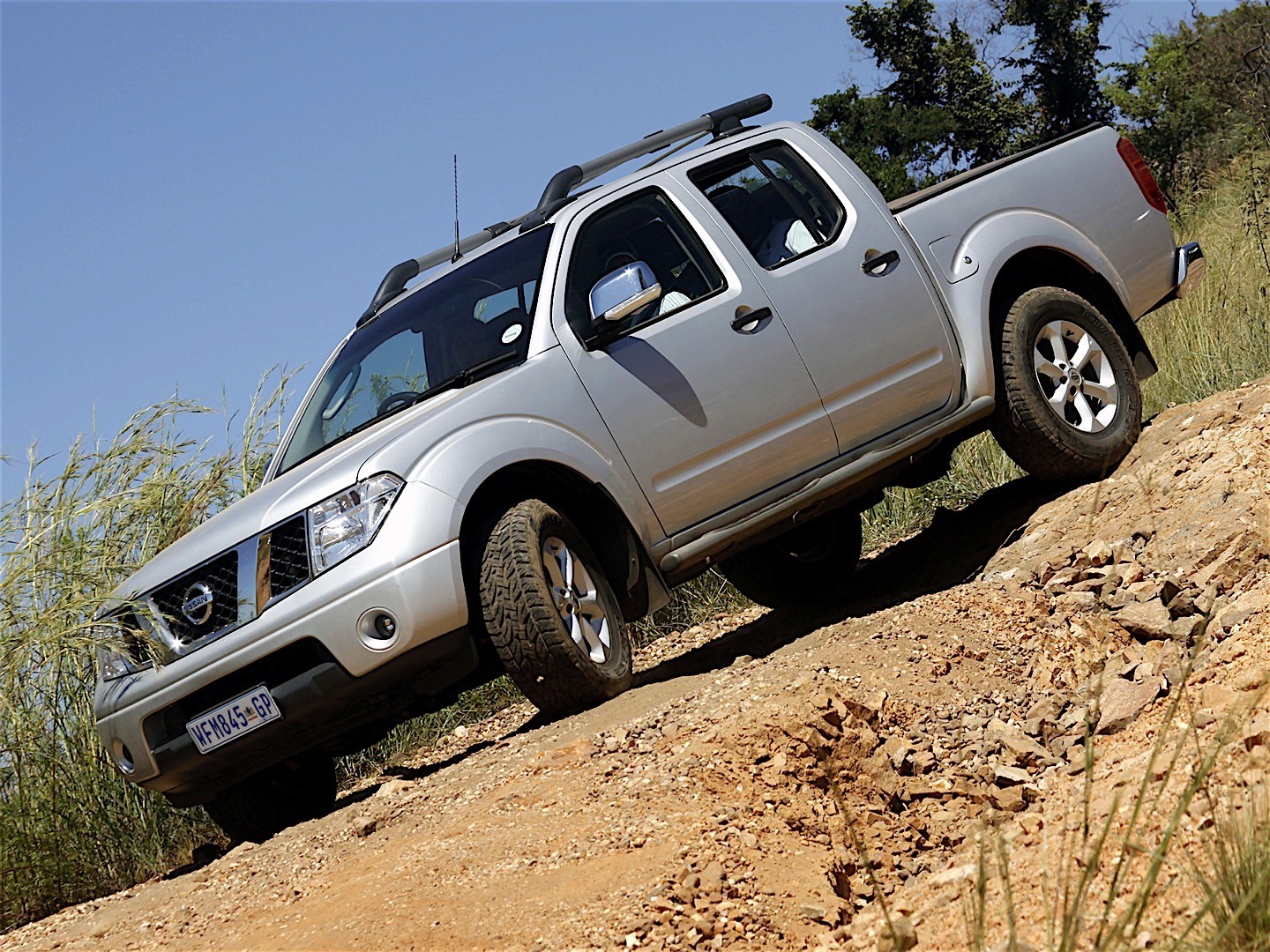 Nissan Navara / Frontier Double Cab photo 29