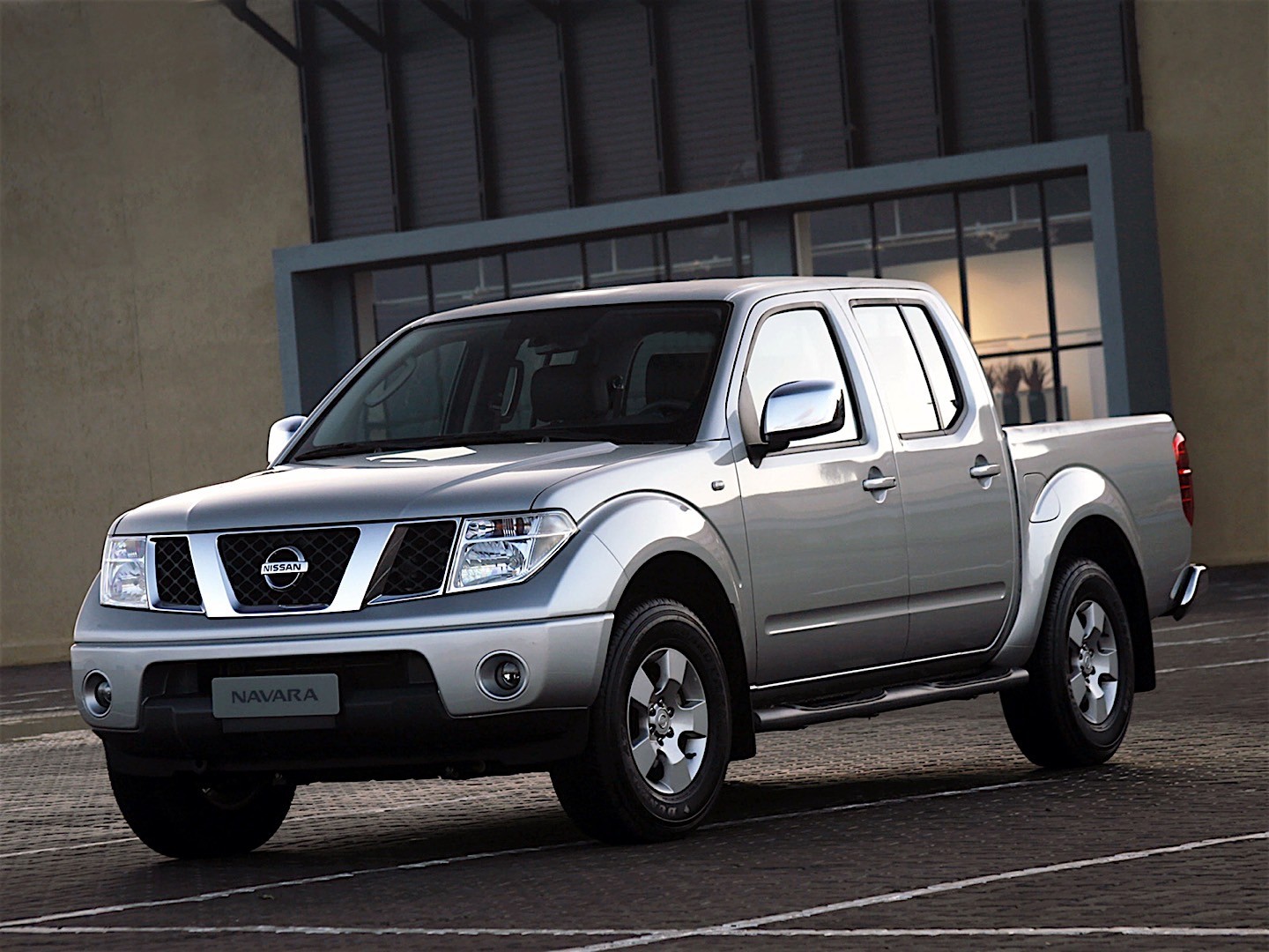 Nissan Navara / Frontier Double Cab photo 35