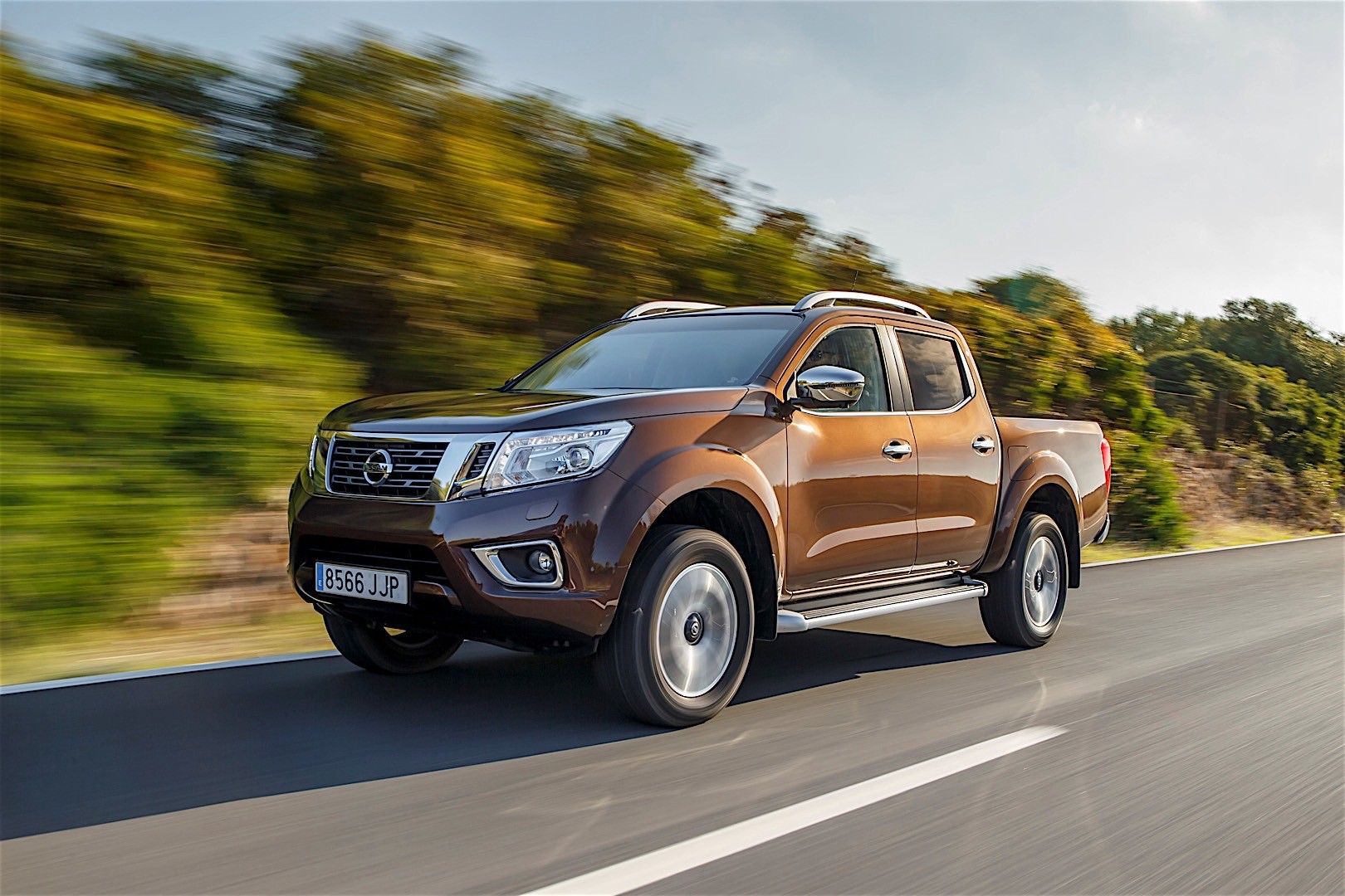 Nissan Navara / Frontier Double Cab photo 80