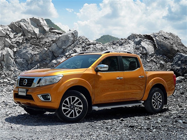 Nissan Navara / Frontier Double Cab Foto 81