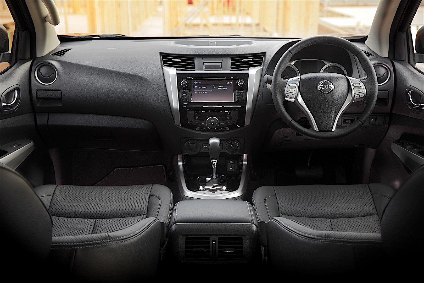 Nissan Navara / Frontier Double Cab photo 88