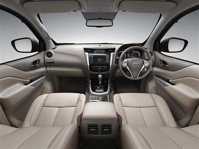 Nissan Navara / Frontier Double Cab Foto 107
