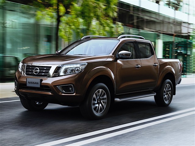 Nissan Navara / Frontier Double Cab Foto 4