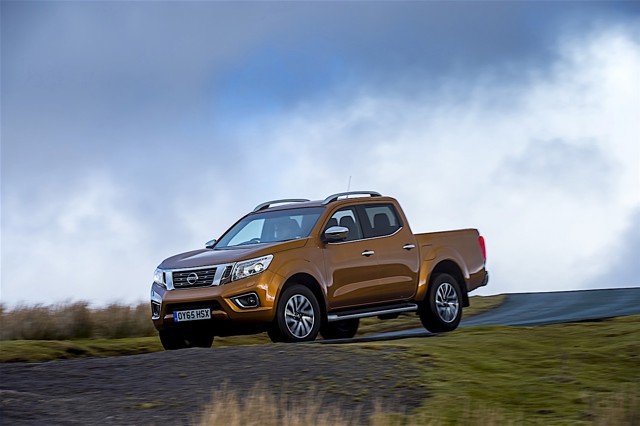 Nissan Navara / Frontier Double Cab Foto 12