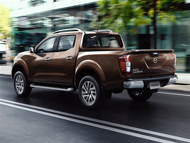 Nissan Navara / Frontier Double Cab Foto 13