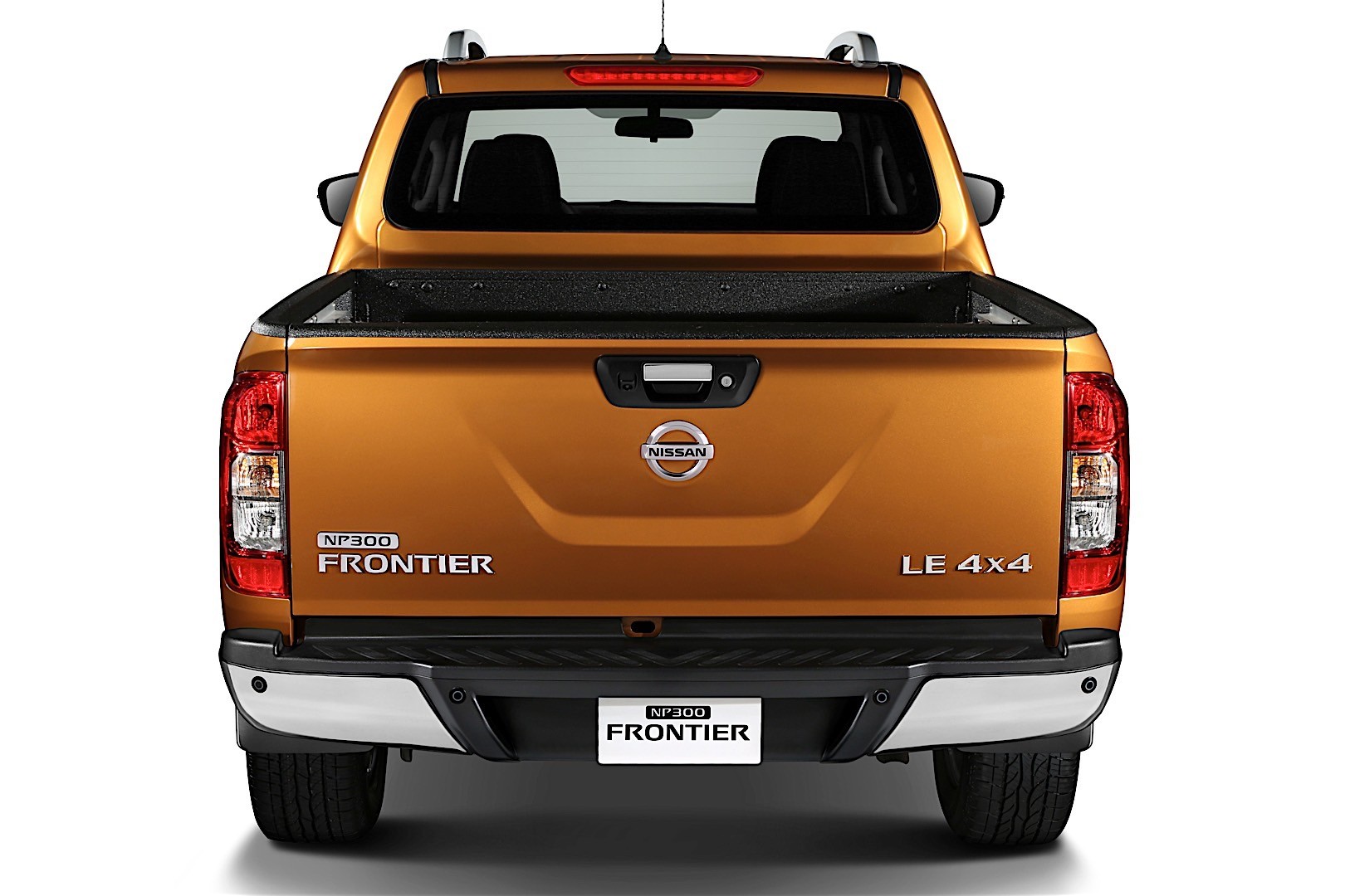 Nissan Navara / Frontier Double Cab photo 14