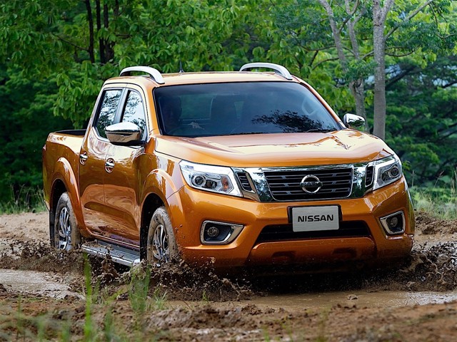 Nissan Navara / Frontier Double Cab Foto 16