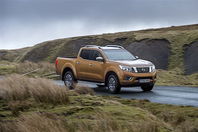Nissan Navara / Frontier Double Cab Foto 21