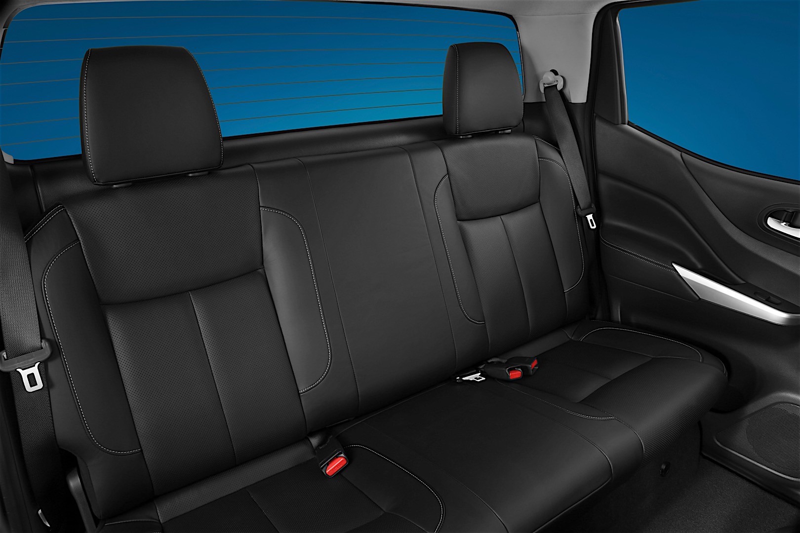 Nissan Navara / Frontier Double Cab photo 91