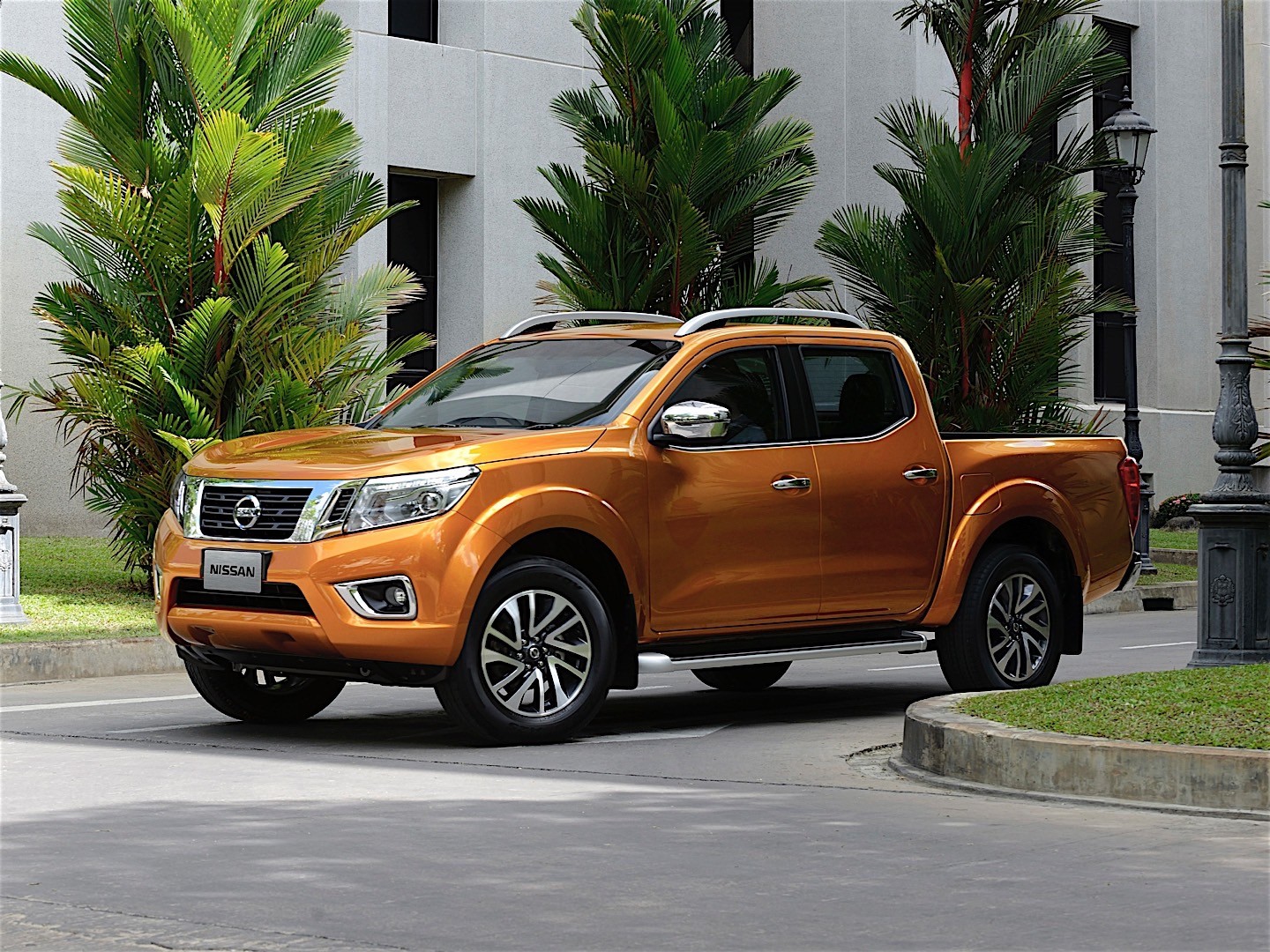Nissan Navara / Frontier Double Cab photo 37