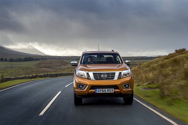 Nissan Navara / Frontier Double Cab Foto 44