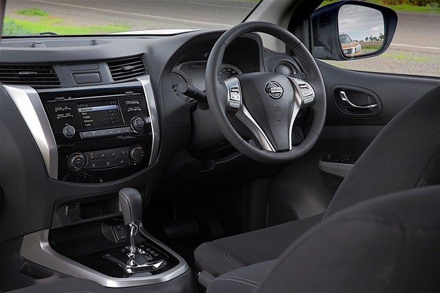 Nissan Navara / Frontier Double Cab Foto 93