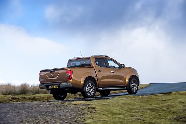 Nissan Navara / Frontier Double Cab Foto 49