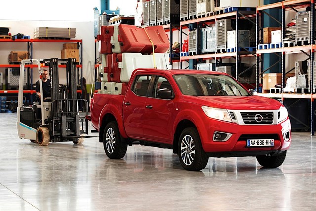 Nissan Navara / Frontier Double Cab Foto 73