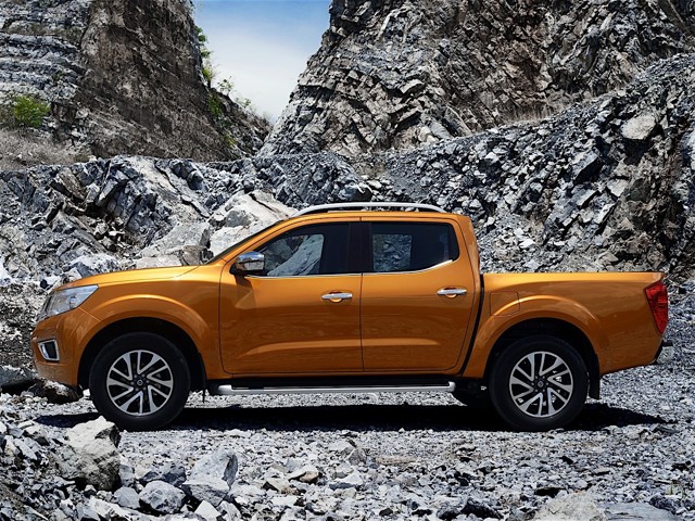 Nissan Navara / Frontier Double Cab Foto 77