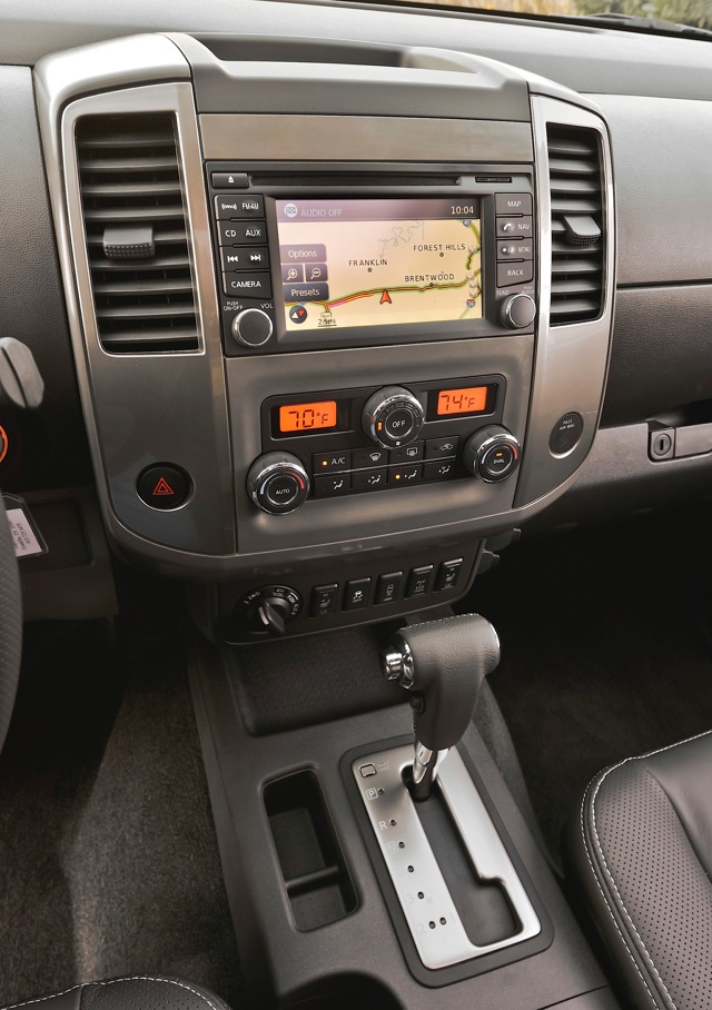 Nissan Navara / Frontier King Cab foto 20