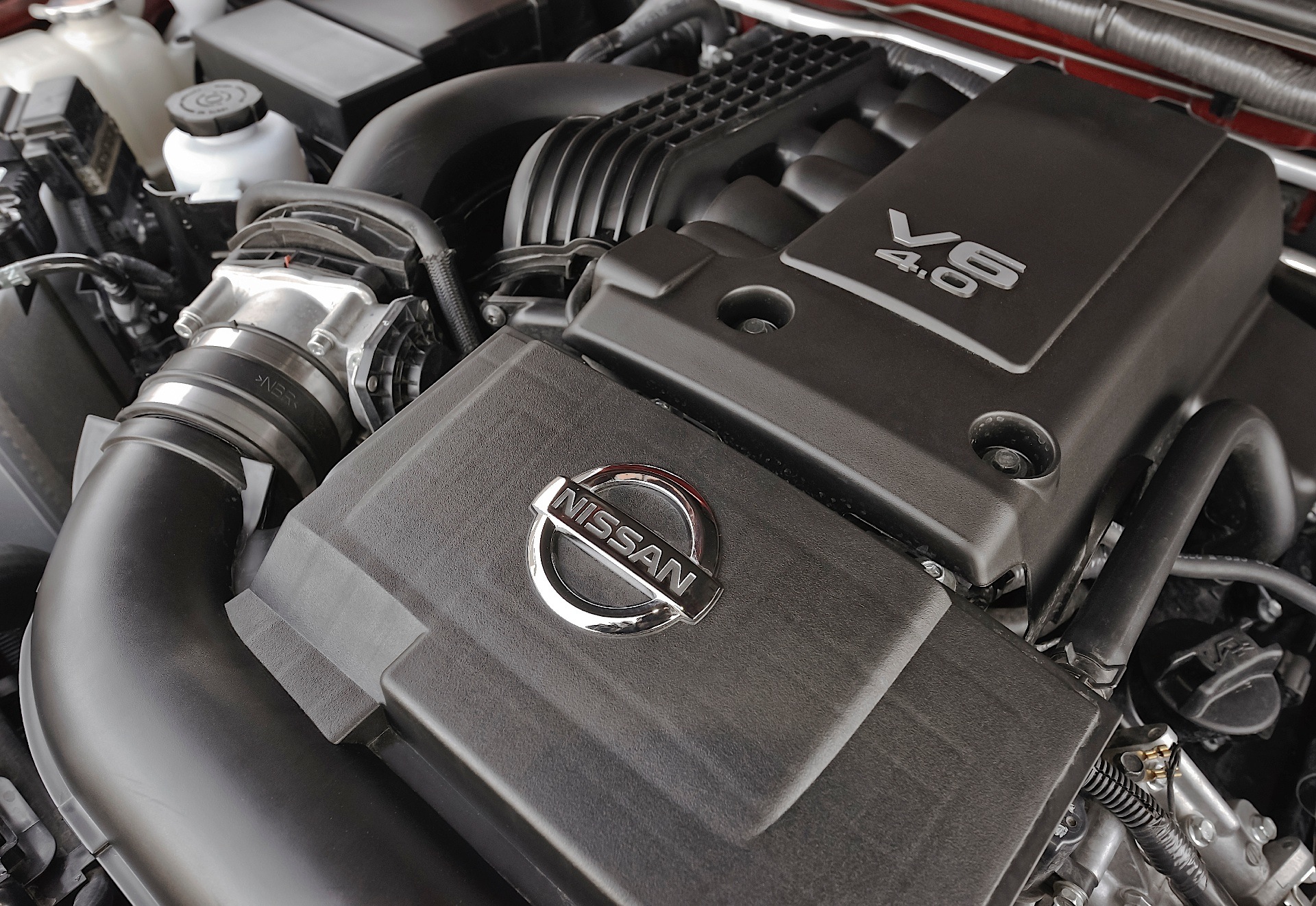 Nissan Navara / Frontier King Cab photo 21