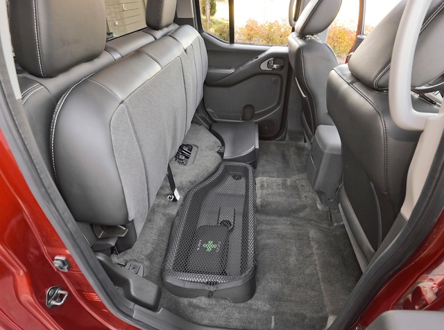 Nissan Navara / Frontier King Cab foto 23