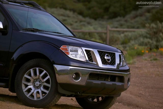Nissan Navara / Frontier King Cab foto 2