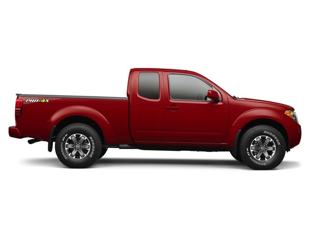 Nissan Navara / Frontier King Cab photo 6