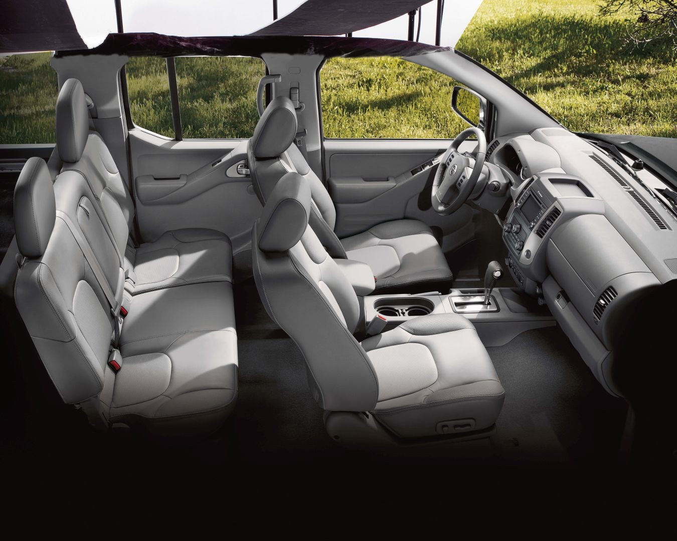 Nissan Navara / Frontier King Cab photo 24