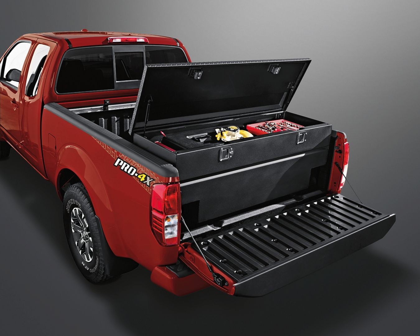 Nissan Navara / Frontier King Cab photo 4