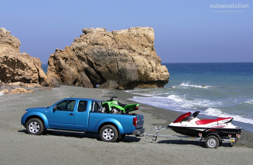 Nissan Navara / Frontier King Cab photo 5