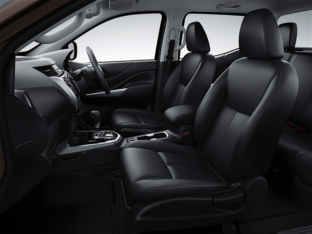 Nissan Navara / Frontier King Cab foto 68