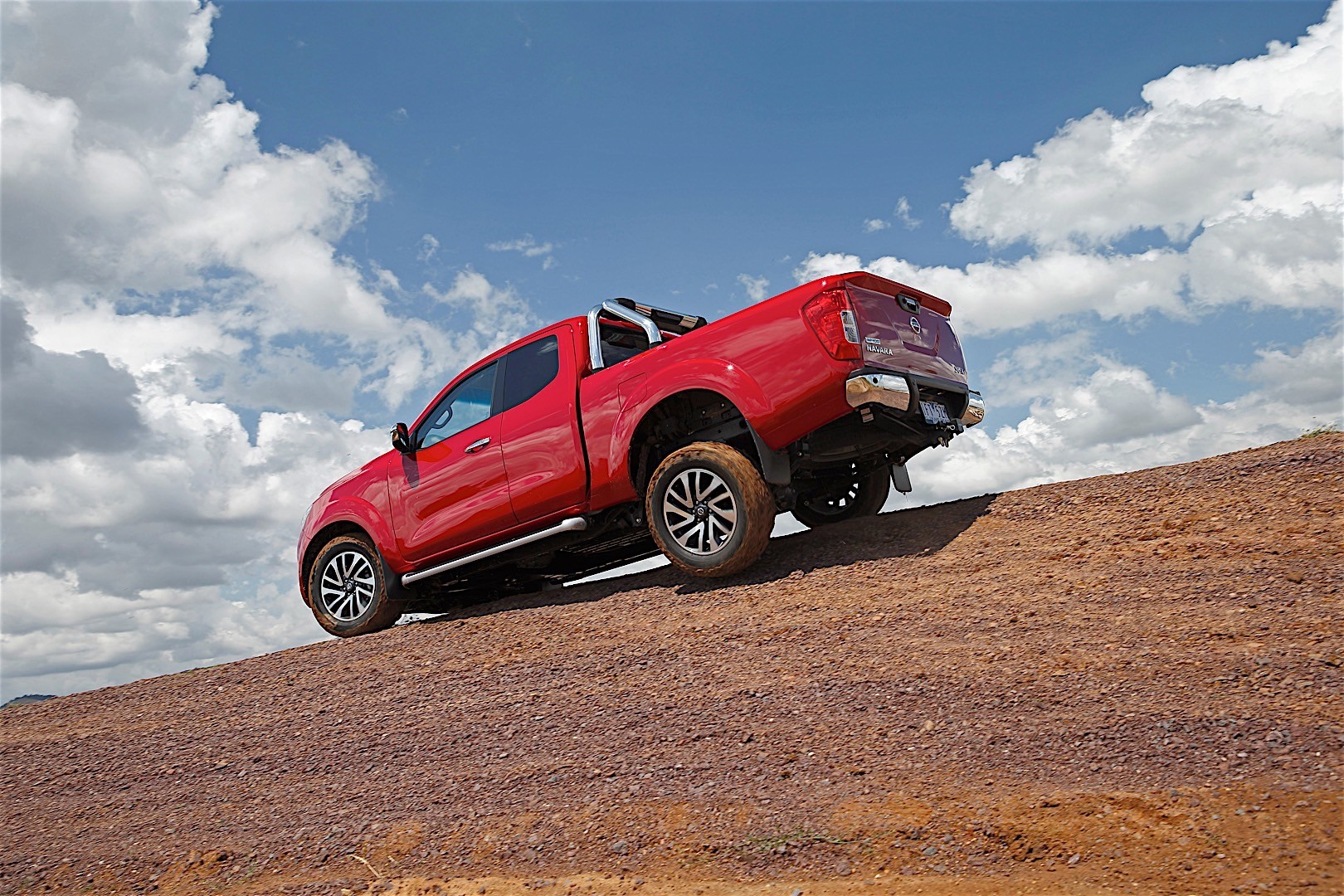 NISSAN Navara / Frontier King Cab