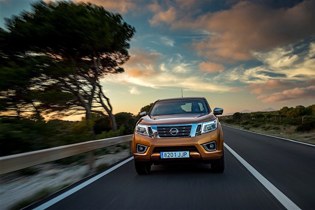 Nissan Navara / Frontier King Cab foto 14