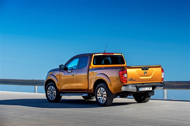 Nissan Navara / Frontier King Cab foto 22