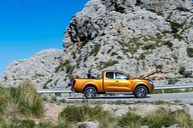 Nissan Navara / Frontier King Cab foto 23