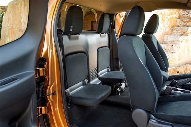 Nissan Navara / Frontier King Cab foto 61