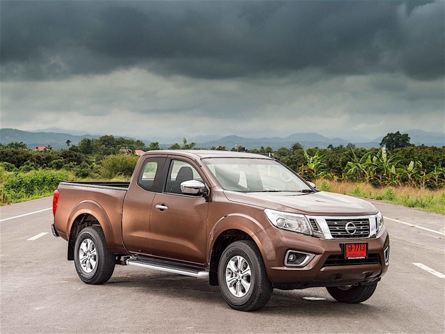 Nissan Navara / Frontier King Cab foto 45