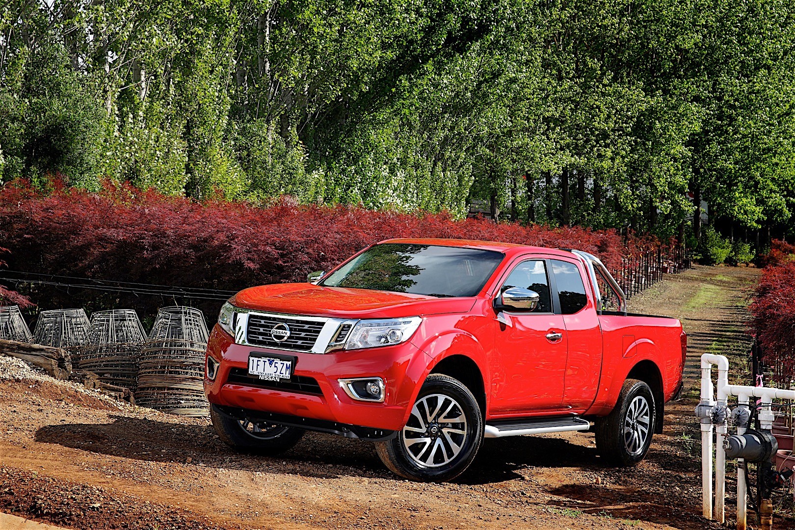 Nissan Navara / Frontier King Cab photo 46