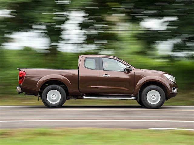 Nissan Navara / Frontier King Cab foto 52