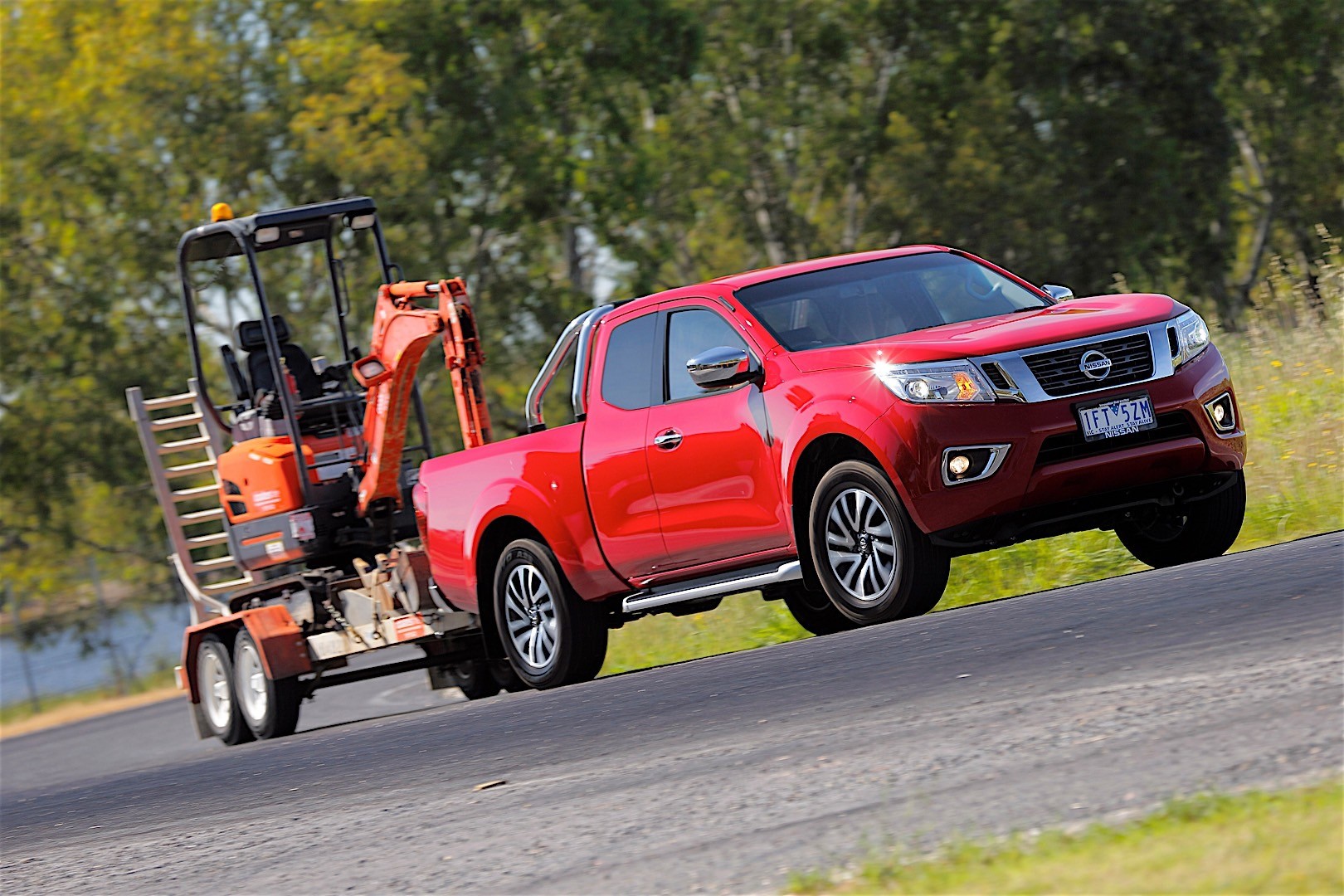Nissan Navara / Frontier King Cab photo 56