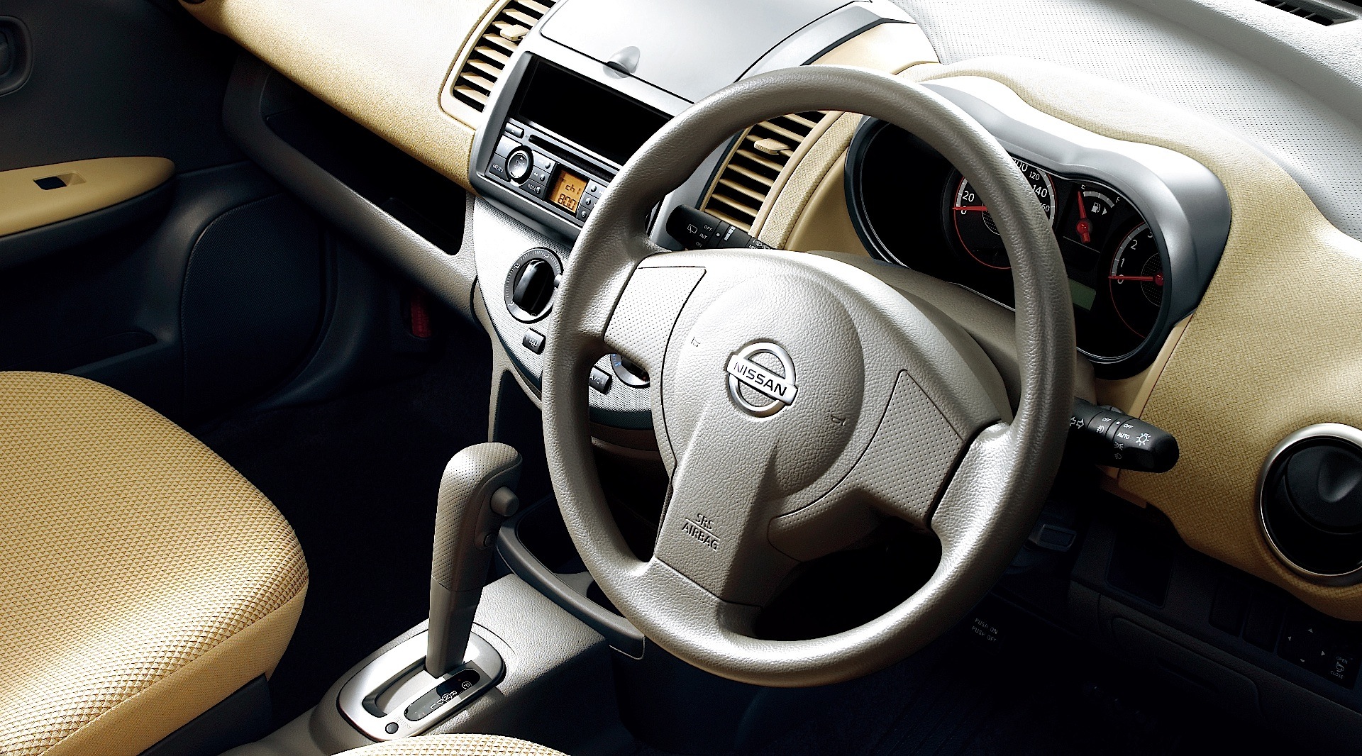 Nissan Note photo 15