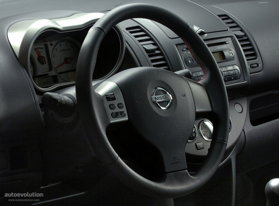 Nissan Note photo 11