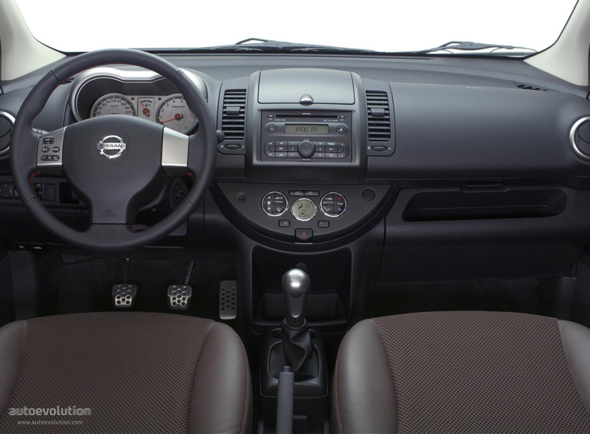 Nissan Note photo 12