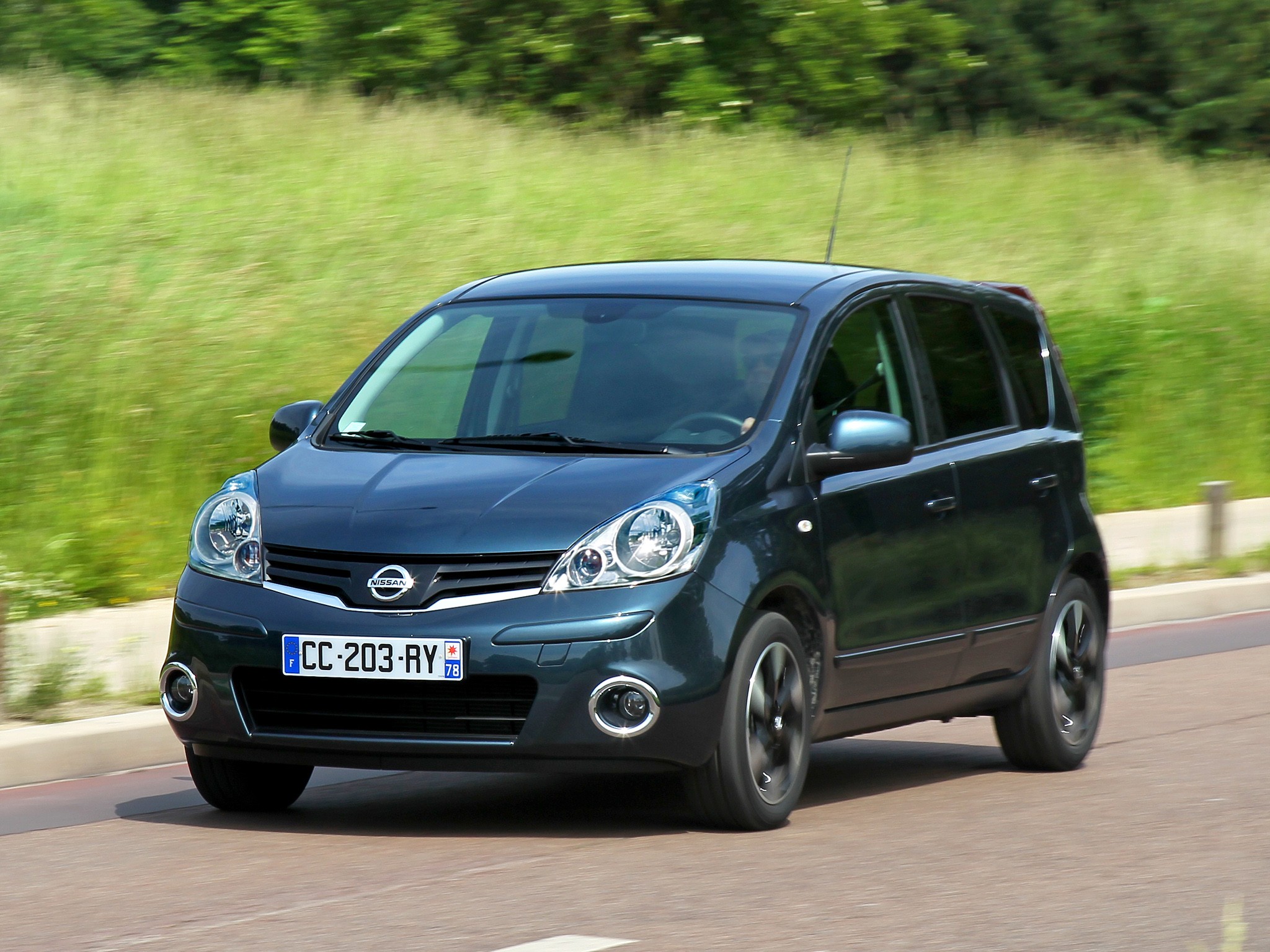 Nissan Note photo 18
